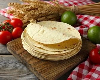 В Мексике ведется борьба с поддельными кукурузными лепешками