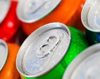 Во Франции запретили неограниченную продажу сладких напитков