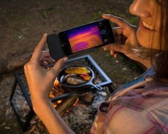 Специальное устройство для смартфона позволит определить температуру еды