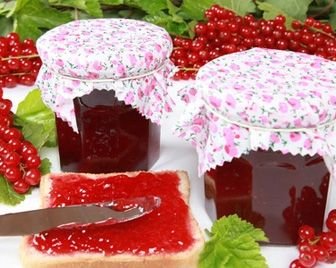 Диетолог рекомендует белый хлеб с джемом